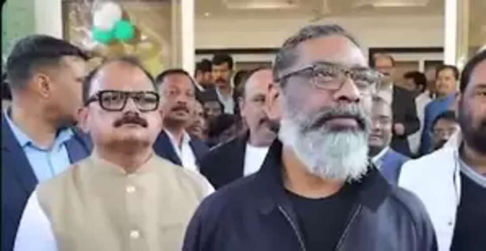 हेमंत सोरेन ने पिता शिबू सोरेन को जन्मदिन की दी बधाई, लंबी उम्र की कामना की