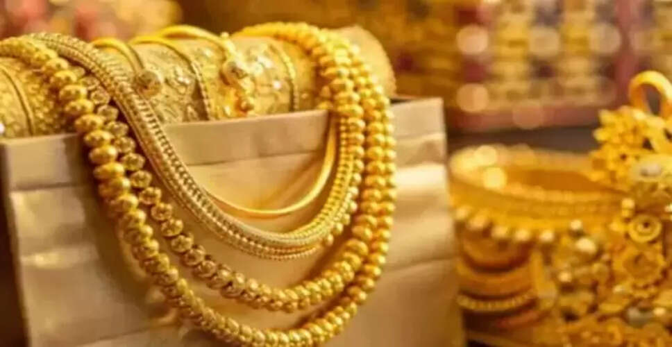 सोने और चांदी की कीमतों में भारी गिरावट, धनतेरस पर खरीदारी के लिए शुभ संकेत
