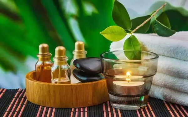 कपूर के तेल के अद्भुत स्वास्थ्य लाभ