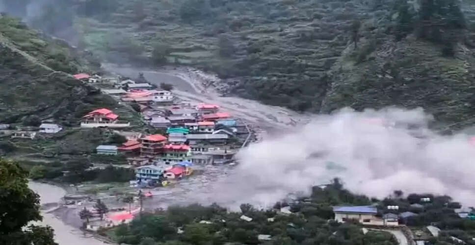 उत्तरकाशी में बादल फटने से 11 सेना के जवान लापता, बचाव कार्य जारी