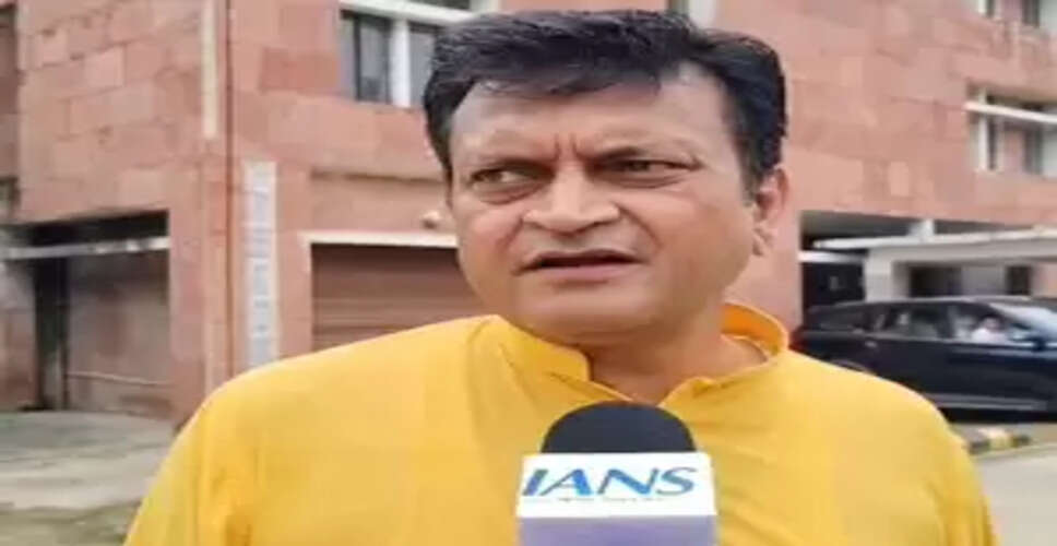 तेजस्वी यादव बोले, ‘स्मार्ट मीटर नहीं स्मार्ट चीटर लगा दिया’, भाजपा ने किया पलटवार