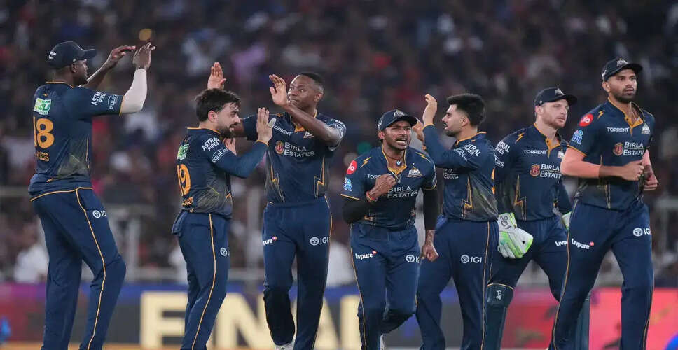 गुजरात टाइटन्स की बस में आई तकनीकी समस्या, IPL फाइनल में मिली हार के बाद खिलाड़ियों का तनाव