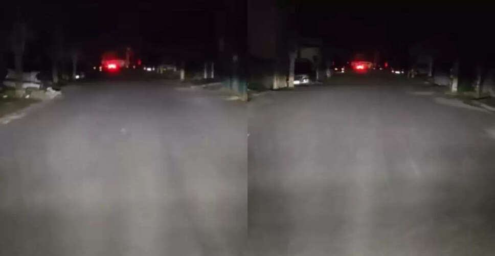 सोशल मीडिया पर वायरल हुआ स्कूटी वाले शख्स का मजेदार वीडियो