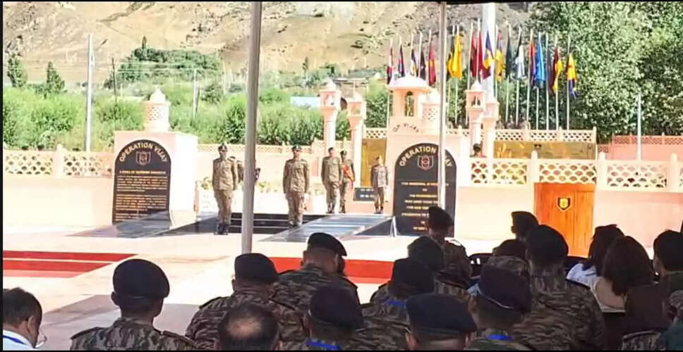 कारगिल विजय दिवस पर शहीदों को श्रद्धांजलि, ऑपरेशन सिंदूर जारी