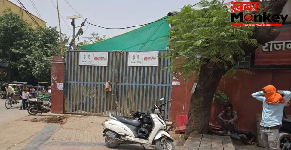 वाराणसी में बकरीद से पहले बकरा मंडी का बंद होना व्यापारियों के लिए चिंता का विषय