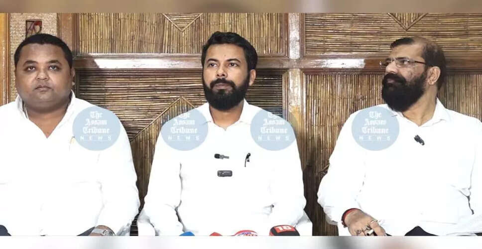 असम के छात्रों ने मोदी पर लगाया अवैध प्रवासन के मुद्दे को नजरअंदाज करने का आरोप