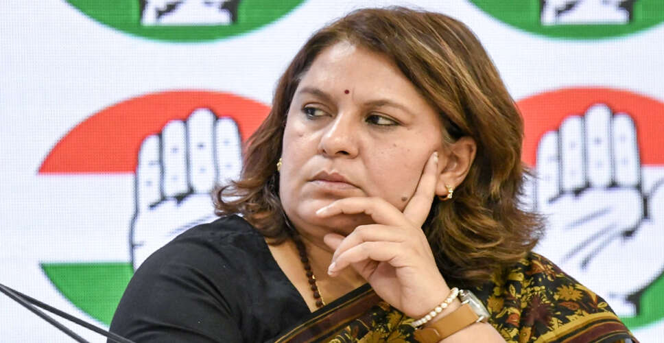 जम्मू-कश्मीर में चीन के निर्माण कार्यों पर राजनीतिक विवाद गहराया