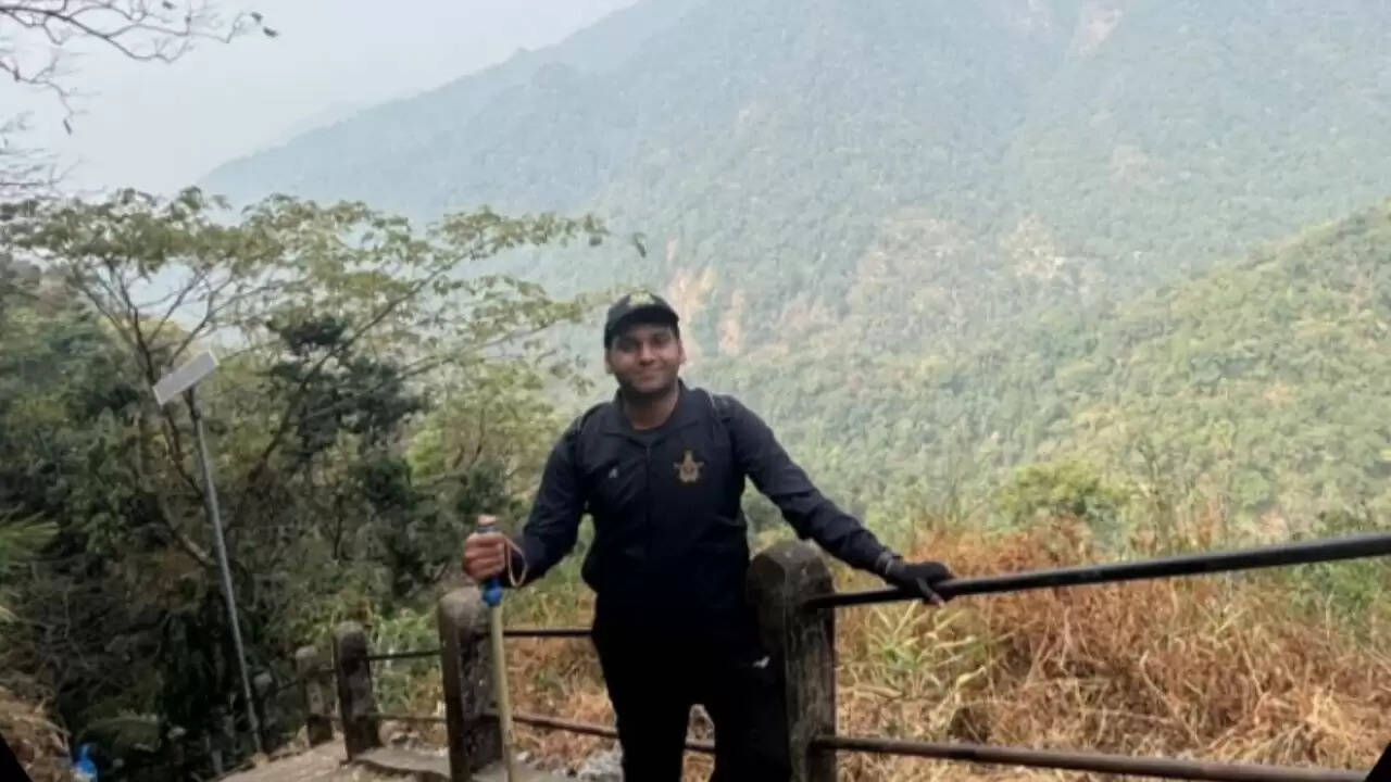 IAS कुणाल रस्तोगी: 15वीं रैंक से बने IAS, जानें उनकी प्रेरणादायक कहानी
