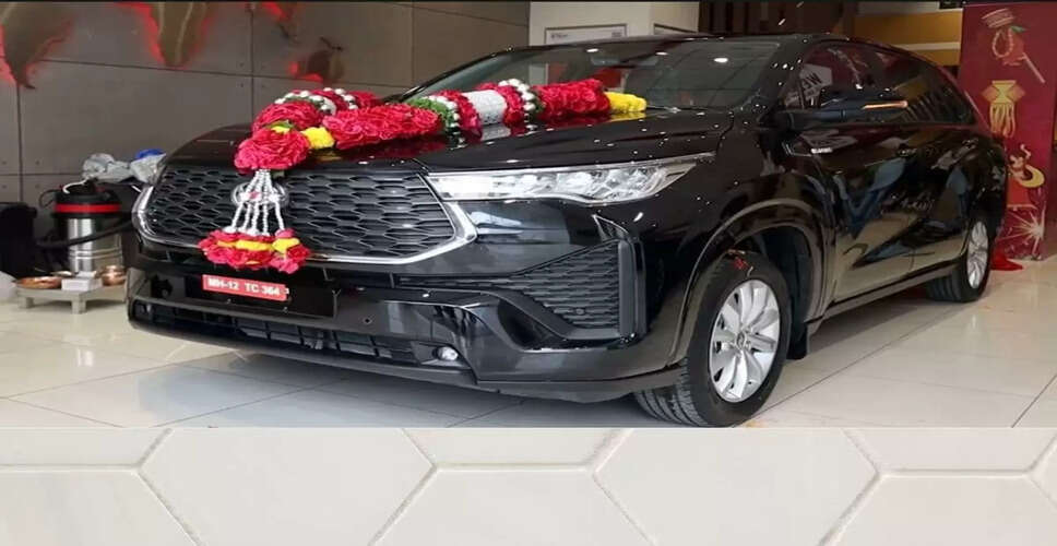 टोयोटा की हाइब्रिड कारों ने भारतीय बाजार में मचाई धूम