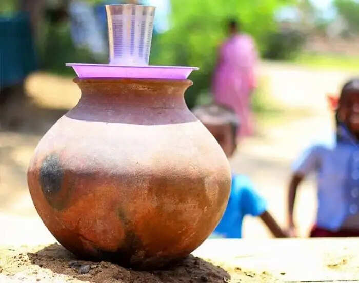 गर्मी में मिट्टी के मटके का पानी: स्वास्थ्य के लिए फायदेमंद