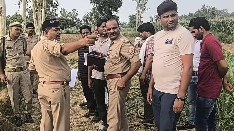 मुरादाबाद में युवती की हत्या: 45 बार चाकू से वार और गला दबाने की वारदात