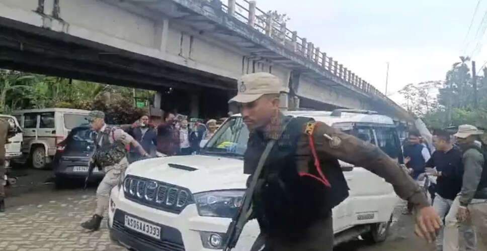 डिब्रूगढ़ में AJP अध्यक्ष के घर पर पुलिस की छापेमारी से तनाव