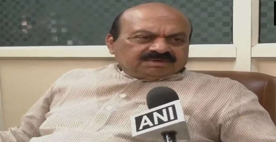 कर्नाटक में नेतृत्व परिवर्तन: बोम्मई ने कांग्रेस पर लगाया विश्वासघात का आरोप