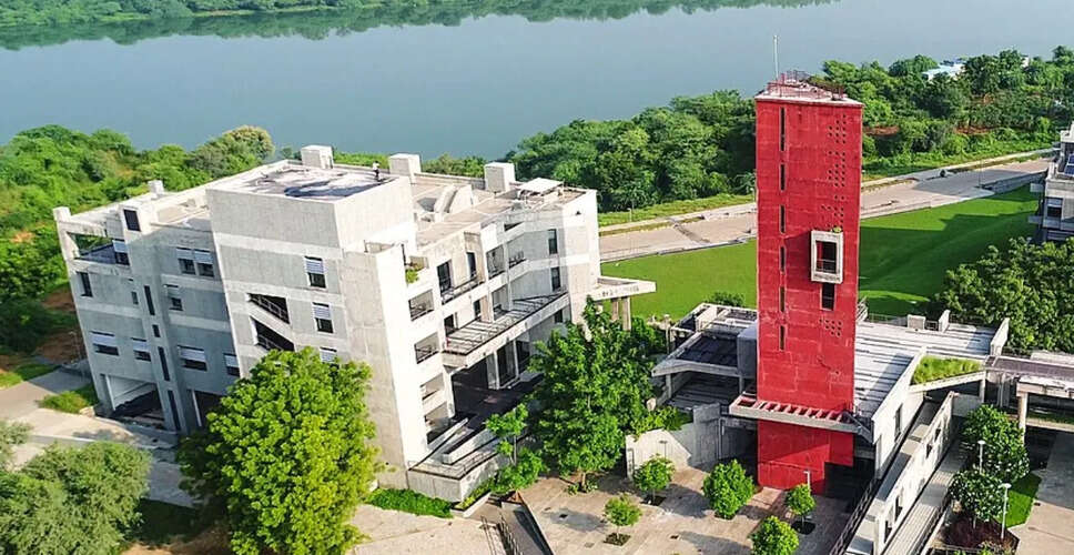 आईआईटी गांधीनगर में इंजीनियरिंग कोर्स की बढ़ती मांग: 2025 की रिपोर्ट