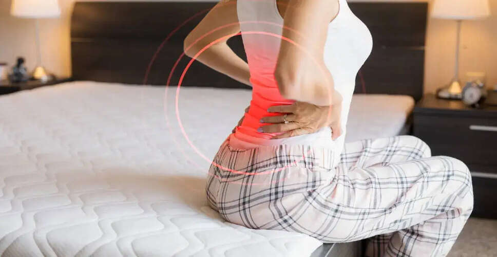 कमर दर्द और स्पाइनल टीबी: लक्षण और सावधानियाँ