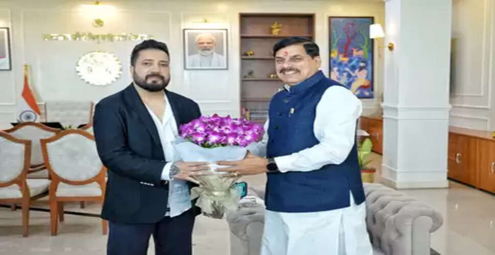 मध्य प्रदेश के सीएम से मिले मीका सिंह, नशे के खिलाफ उठाए गए कदमों को सराहा