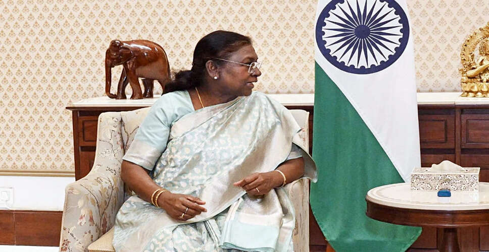 उच्चतम न्यायालय का निर्णय: राज्यपालों और राष्ट्रपति के लिए विधेयकों की मंजूरी में कोई समयसीमा नहीं