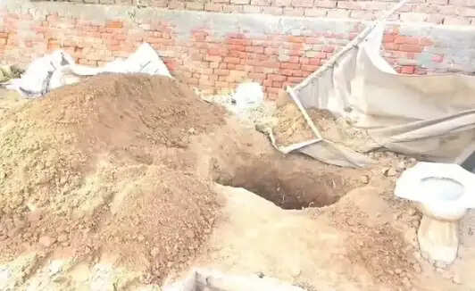 हरियाणा में घरेलू विवाद के चलते पत्नी की हत्या, आरोपी की तलाश जारी
