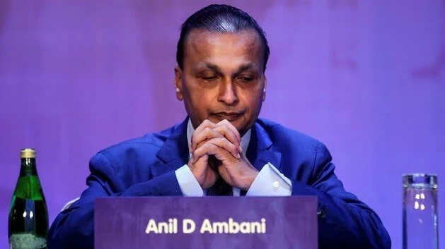 अनिल अंबानी के खिलाफ सीबीआई की छापेमारी: 17,000 करोड़ रुपये के धोखाधड़ी मामले में कार्रवाई