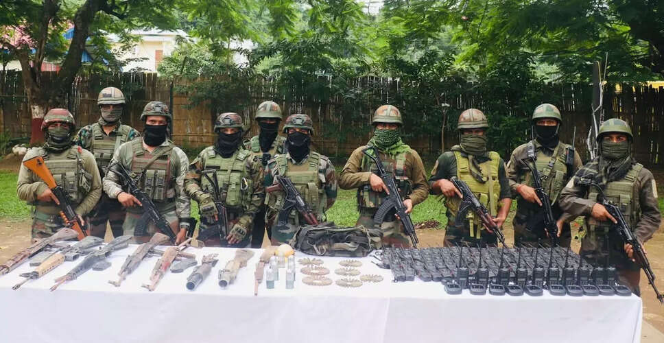 अरुणाचल प्रदेश में असम राइफल्स ने बरामद की बड़ी मात्रा में हथियार और गोला-बारूद