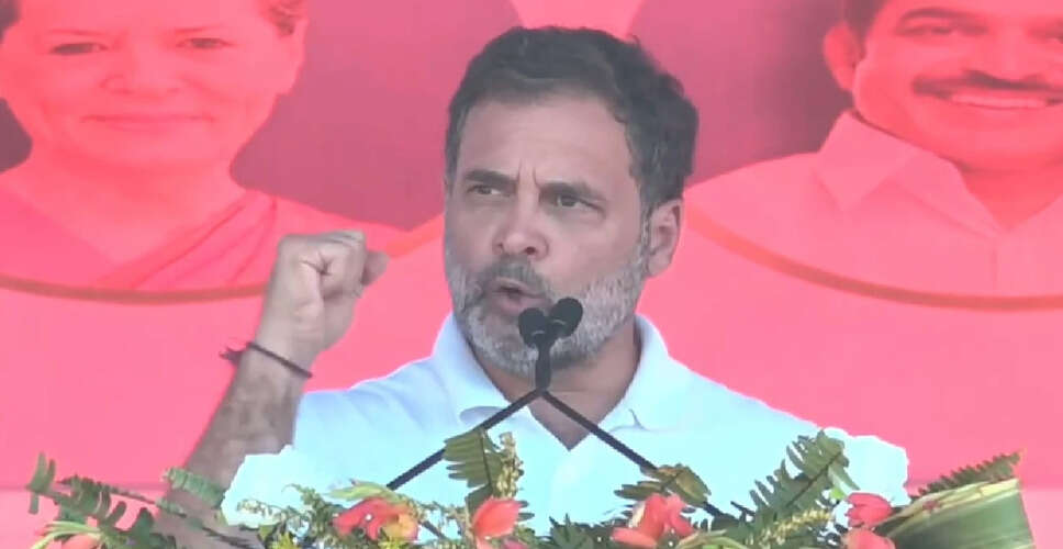 राहुल गांधी ने कांग्रेस शिविर में अनुशासन का पालन करते हुए किए पुश-अप्स