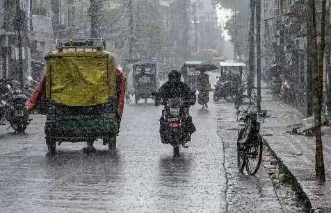 मध्य प्रदेश और दक्षिण भारत में बारिश और शीतलहर की चेतावनी