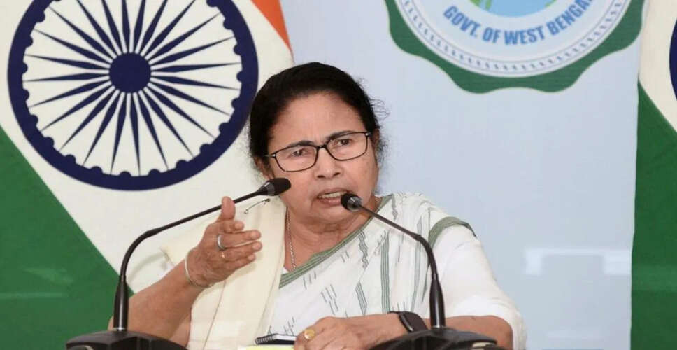 ममता बनर्जी ने चुनाव आयोग के विशेष पुनरीक्षण पर उठाए सवाल