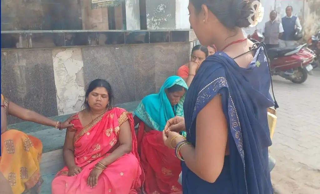 झारखंड में ममेरी बहन की हत्या के बाद युवक ने की आत्महत्या