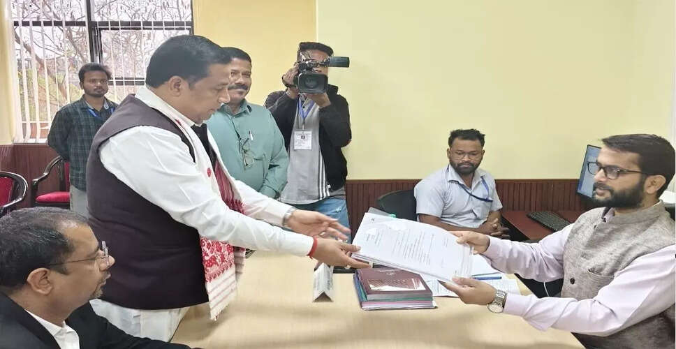 नलबाड़ी में विधानसभा चुनाव के लिए 16 उम्मीदवारों ने भरे नामांकन पत्र