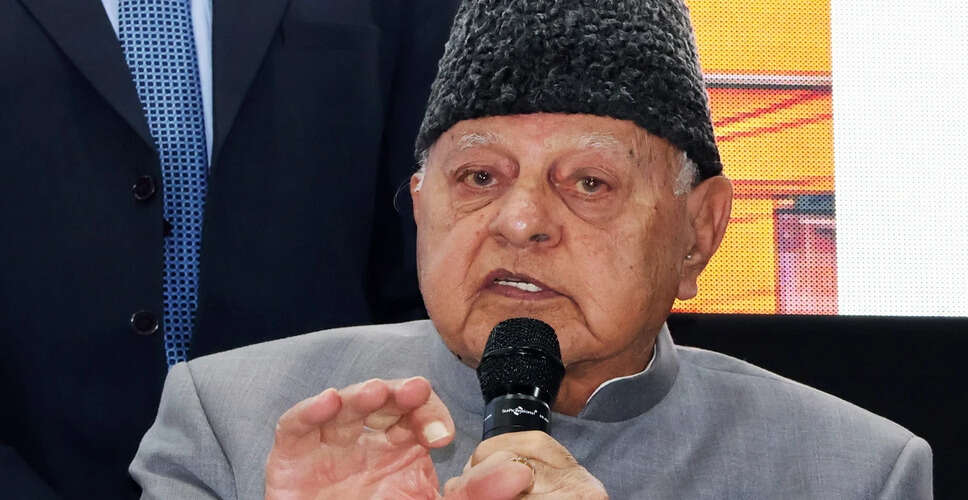 फारूक अब्दुल्ला ने अहमदाबाद विमान दुर्घटना पर जताया दुख, जांच की मांग