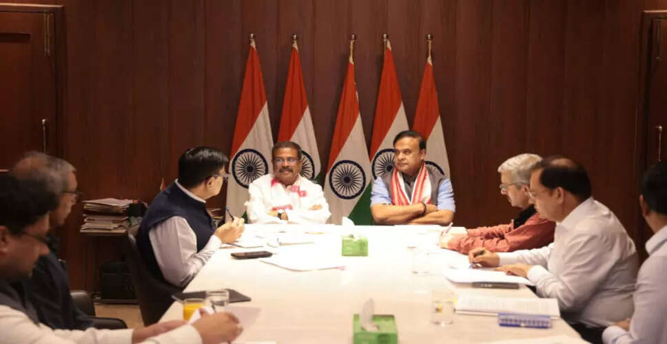 असम के मुख्यमंत्री ने IIM गुवाहाटी के स्थायी परिसर पर चर्चा की