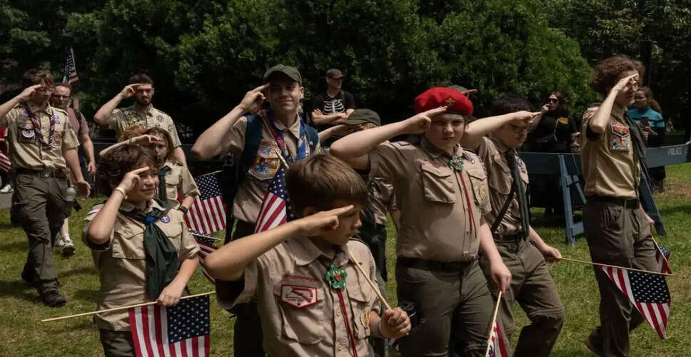 स्काउटिंग अमेरिका ने पेंटागन के साथ नई नीतियों की घोषणा की