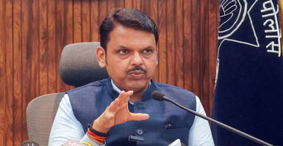 महाराष्ट्र में हिंदी भाषा नीति को लेकर बढ़ते विरोध के बीच सरकार ने लिया बड़ा फैसला