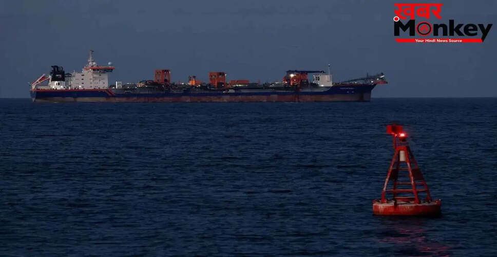 Hormuz Strait में तनाव बढ़ा, ट्रंप का नया सैन्य अभियान