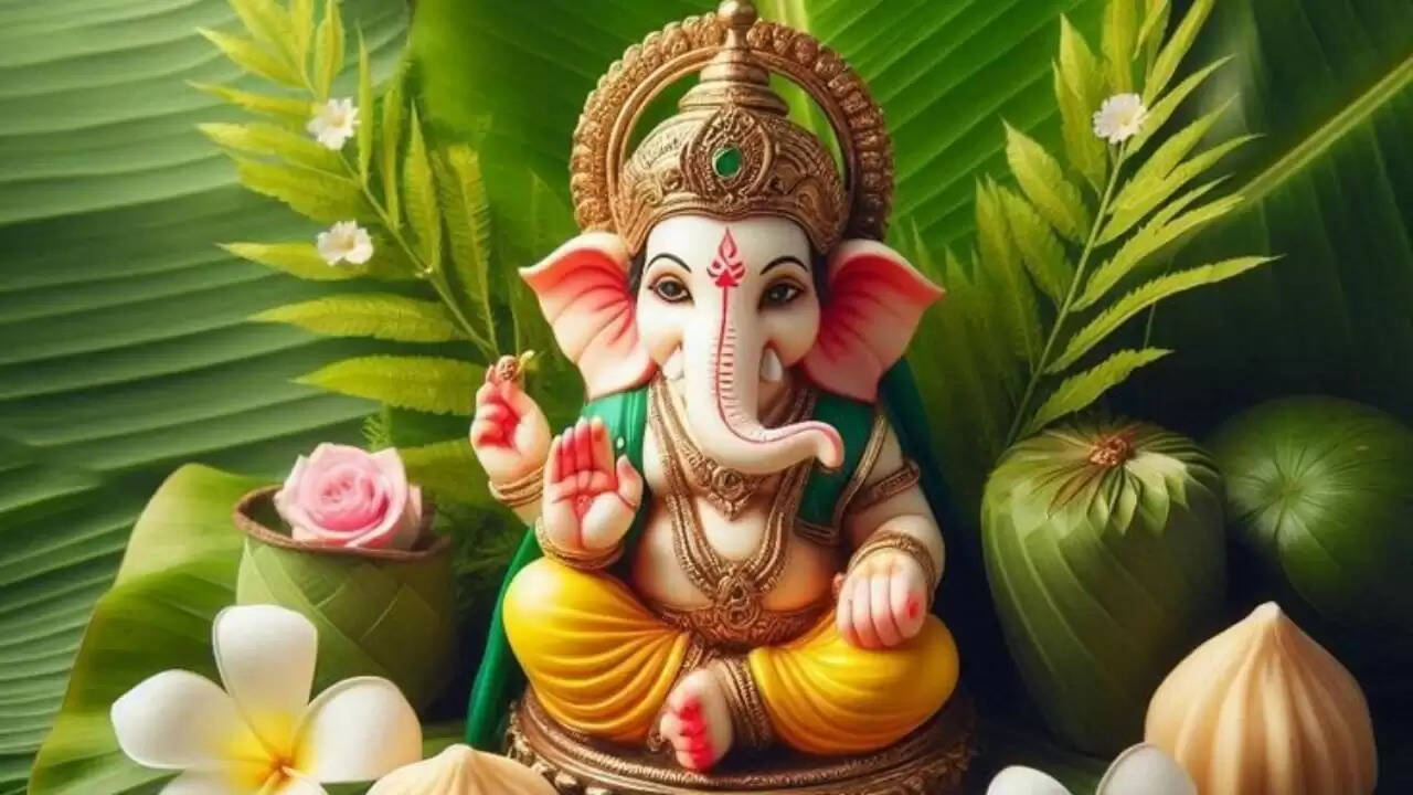 बुधवार को गणेश पूजा: हरे रंग का महत्व और चढ़ाने योग्य वस्तुएं
