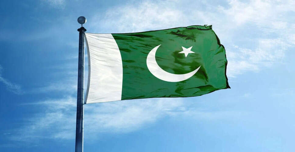 भारत-पाकिस्तान संबंधों में तनाव: पूर्व राजनयिक के बयान पर प्रतिक्रिया