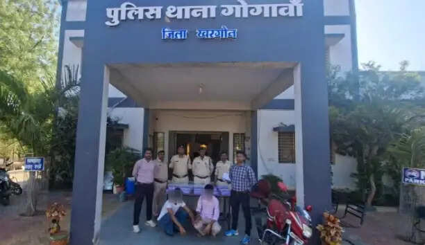 खरगोन में अवैध हथियारों का कारोबार: पुलिस ने चार आरोपियों को गिरफ्तार किया