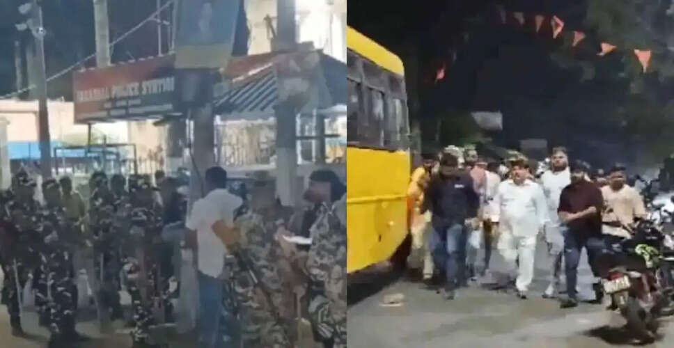 पश्चिम बंगाल में चुनावी हंगामा: TMC और BJP के कार्यकर्ताओं के बीच झड़प