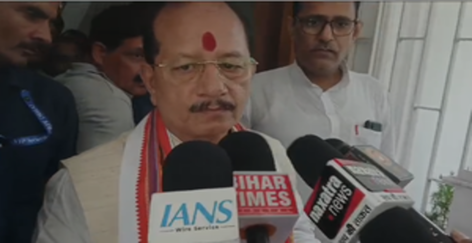 संविधान में जिनको विश्वास नहीं, वही डरे हुए हैं : विजय कुमार सिन्हा