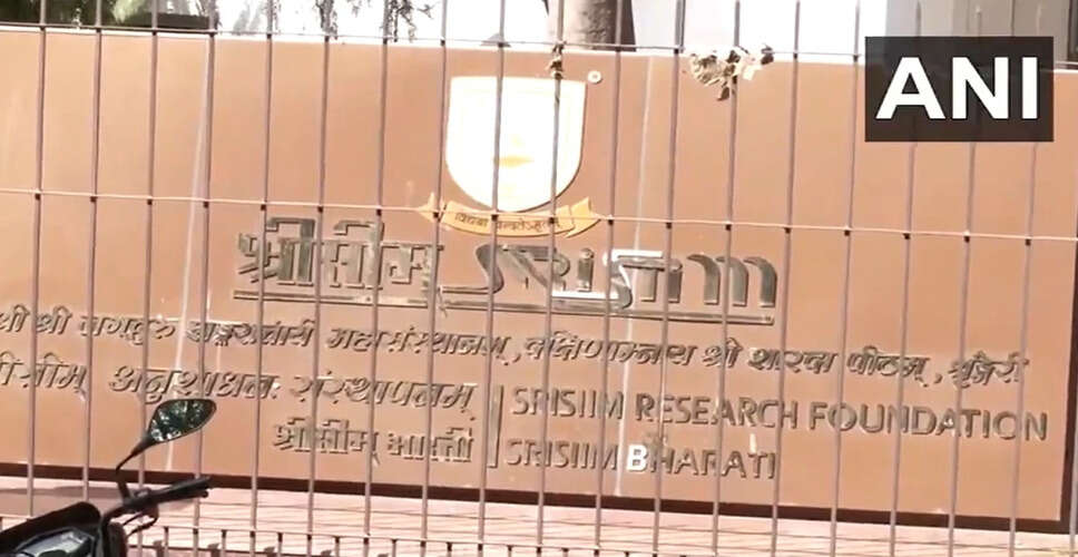 दिल्ली के प्रबंधन संस्थान में स्वामी चैतन्यानंद सरस्वती पर गंभीर आरोप