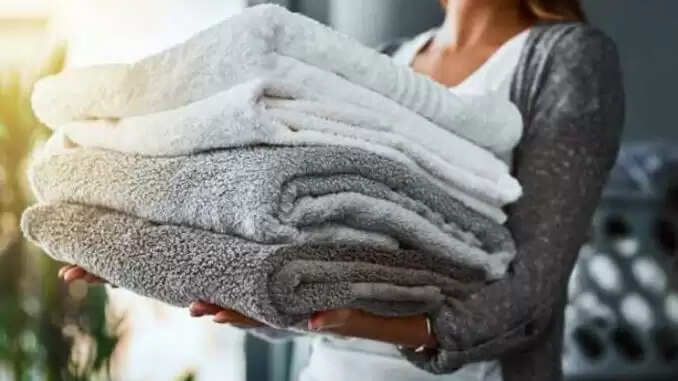 तौलिये को धोने का सही समय: जानें कितनी बार करें इस्तेमाल