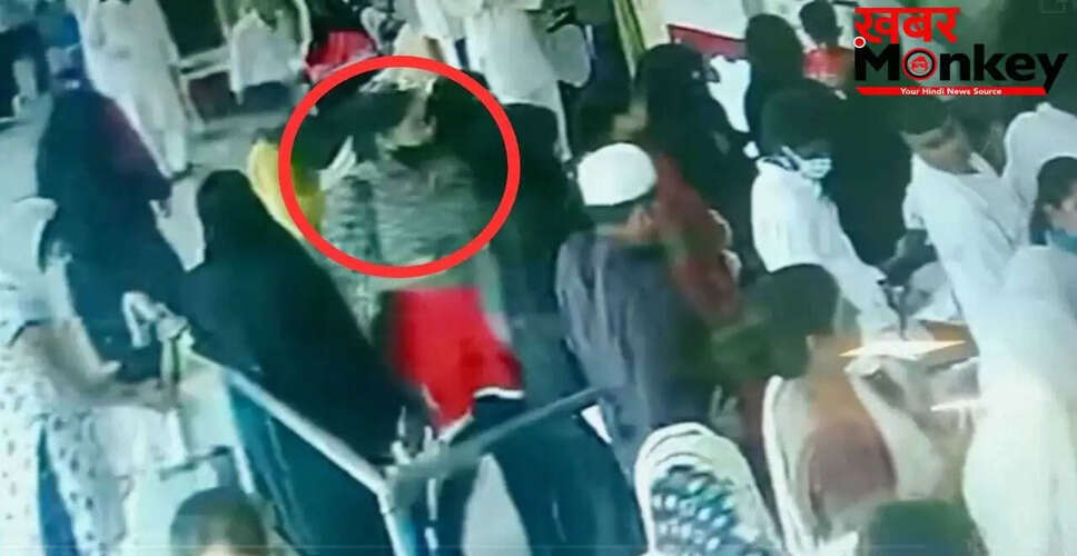 मुरादाबाद में डॉक्टर के साथ बदसलूकी: सोशल मीडिया पर वायरल हुआ वीडियो