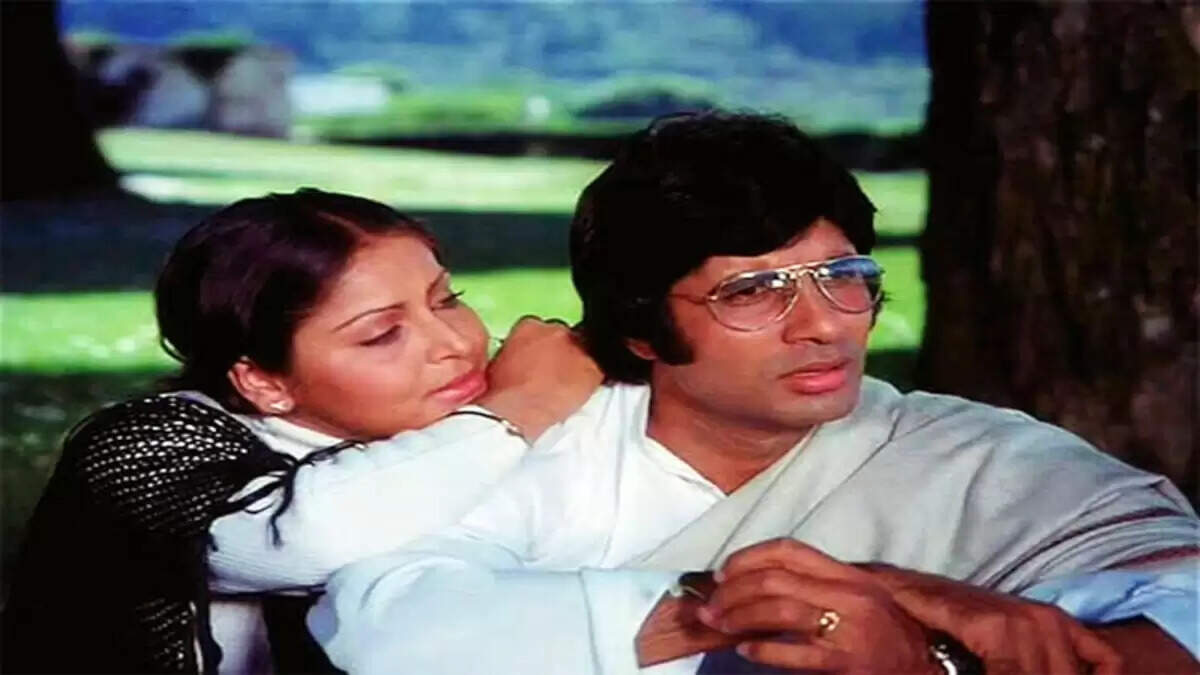 बॉलीवुड की अभिनेत्रियाँ: रोमांस से मातृत्व तक का सफर