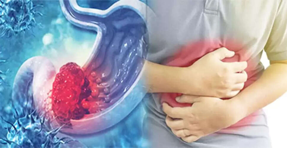पेट के कैंसर के लक्षण: जानें कब करें डॉक्टर से संपर्क