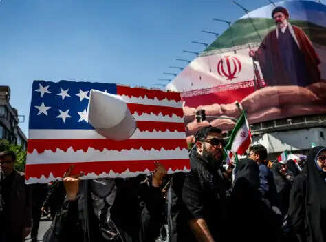 ईरान की सख्त चेतावनी: हमलावरों को नहीं छोड़ेंगे