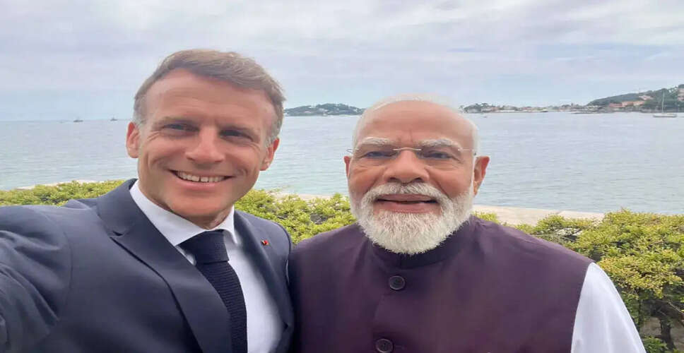 मैक्रों और मोदी की सेल्फी: G7 शिखर सम्मेलन से पहले की दोस्ती