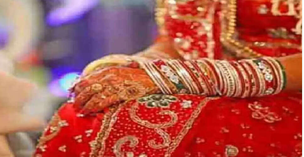 दुल्हन ने शादी की रात पति को दी चाकू से काटने की धमकी