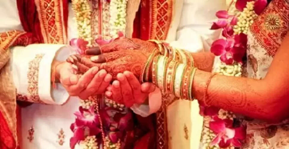 उज्जैन में समधन और समधी का प्रेम प्रसंग, शादी से पहले भागे