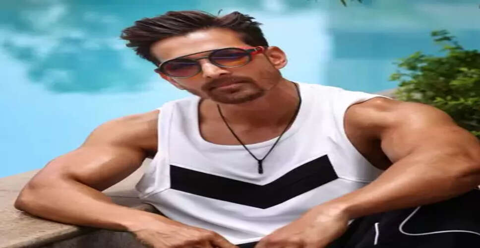 'एक दीवाने की दीवानियत' की शूटिंग खत्म, हर्षवर्धन राणे ने आतिशबाजी के साथ मनाया जश्न