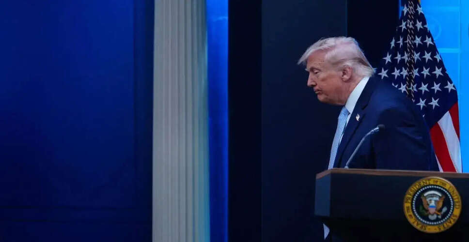 डोनाल्ड ट्रंप की स्वास्थ्य स्थिति पर बढ़ती चिंताएँ